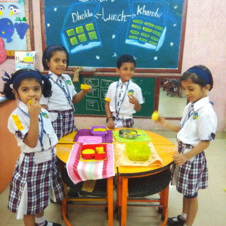 Smart Lunch Box(Dhokla_Khandvi)-Jr. KG