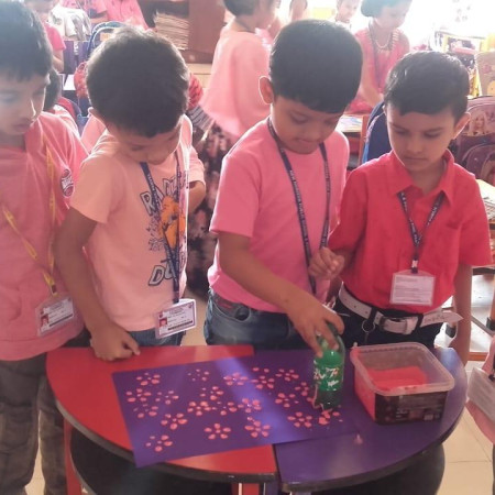 Pink Day(Pet Paw Printing Activity)-Sr. KG